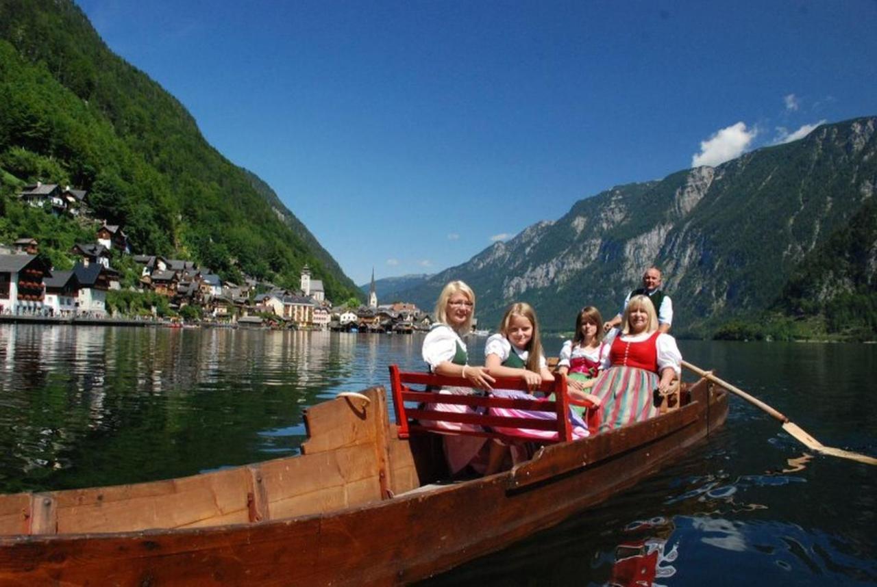 Appartement Traumblick Mit Indoorpool Und Privater Sauna Bad Goisern Eksteriør billede