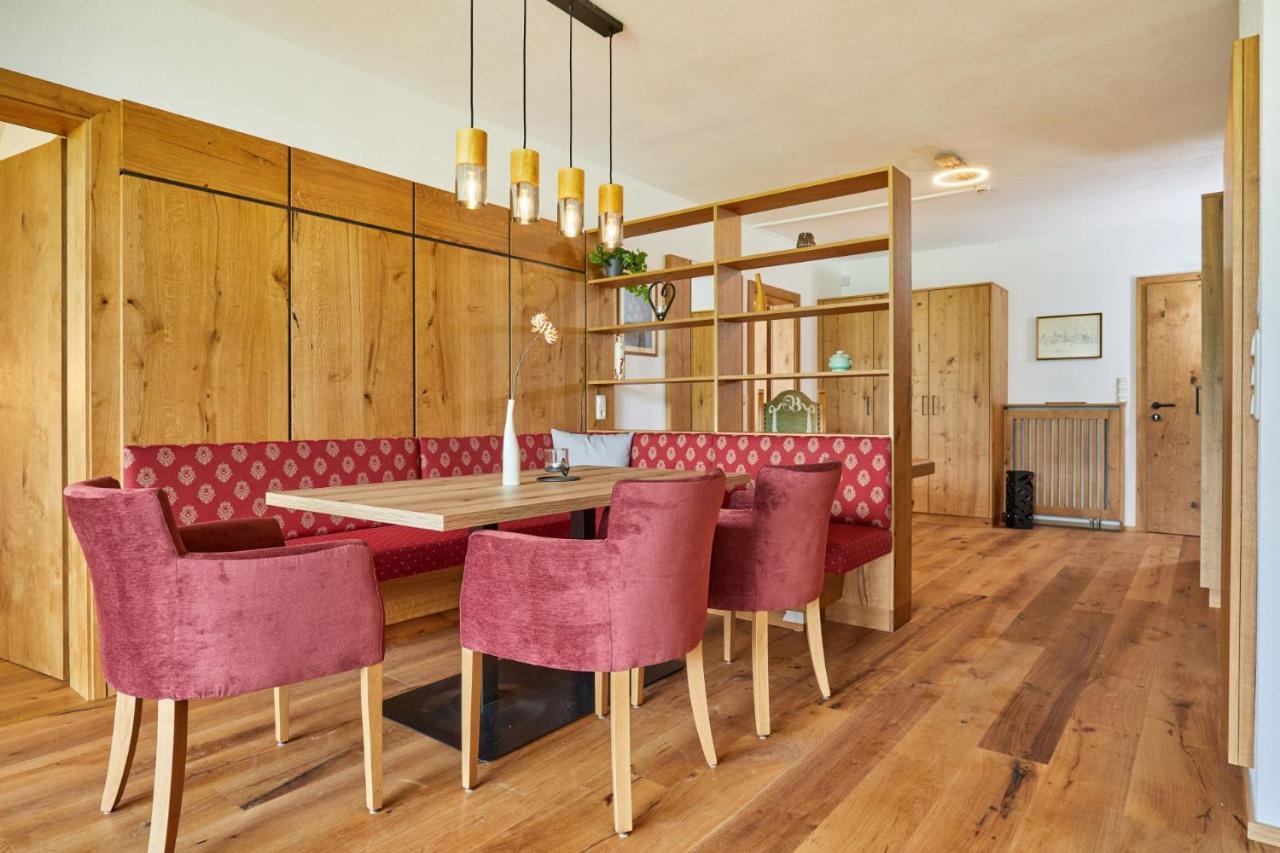 Appartement Traumblick Mit Indoorpool Und Privater Sauna Bad Goisern Eksteriør billede