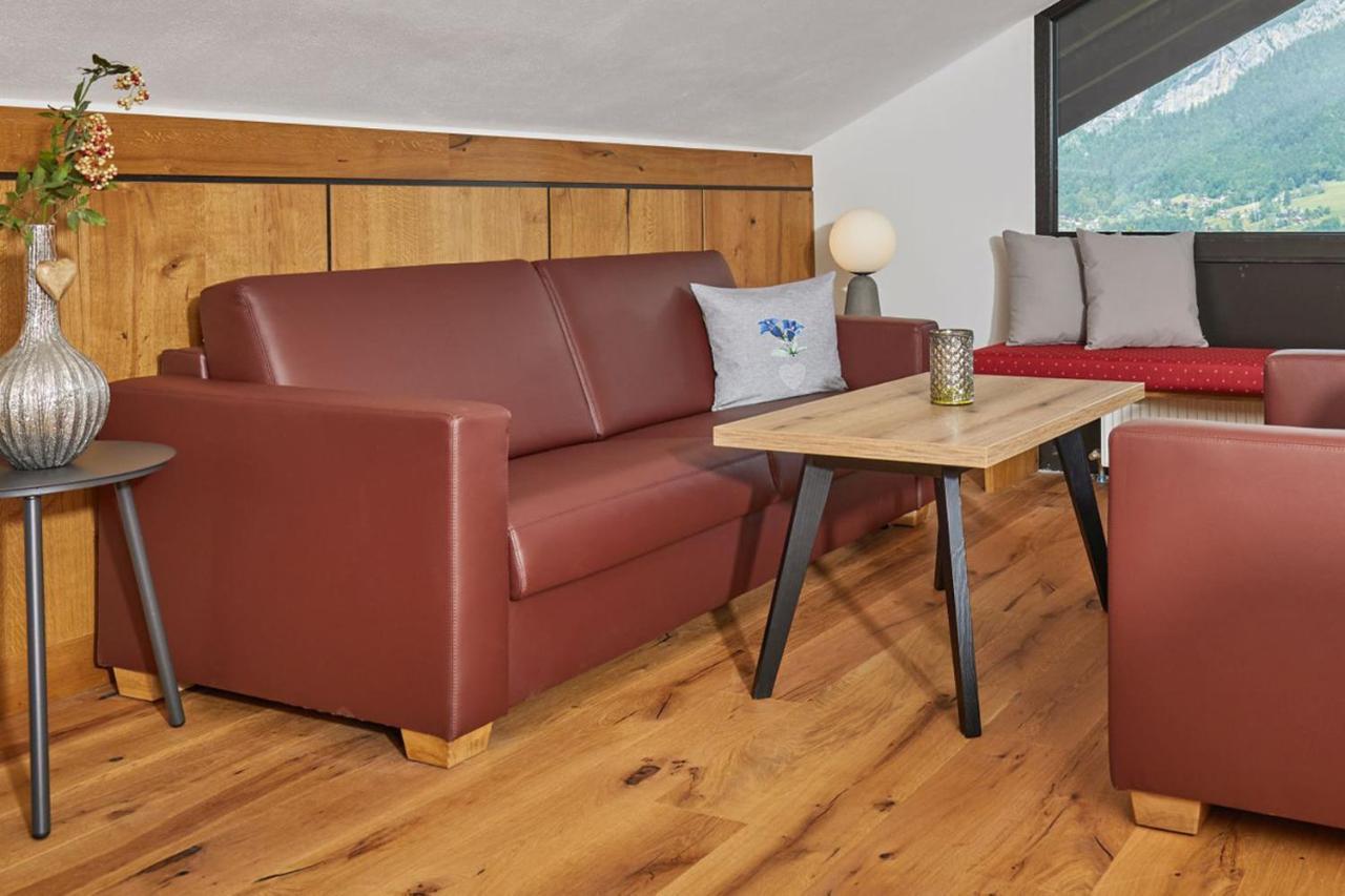 Appartement Traumblick Mit Indoorpool Und Privater Sauna Bad Goisern Eksteriør billede